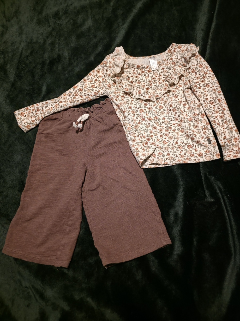 Floral Ruffle Top with Mauve Lounge Pants Set